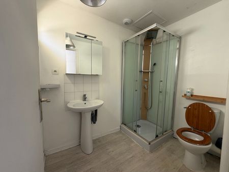 Location Appartement 2 pièces 38m² - Photo 3
