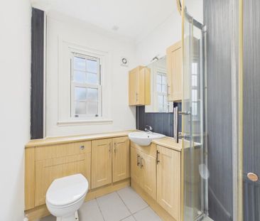3 bedroom flat to rent - Photo 1