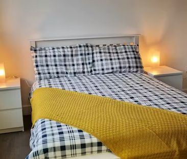 Phibsborough Road, Dublin - Photo 3