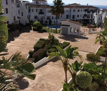 Piso de alquiler en Avenida del Golf, 8, La Alcaidesa - Photo 2