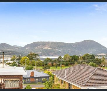 Spacious Family home - Photo 5