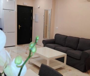 Estudio de alquiler en Avenida Alcalde Luis Uruñuela, Urbadiez - En... - Foto 2