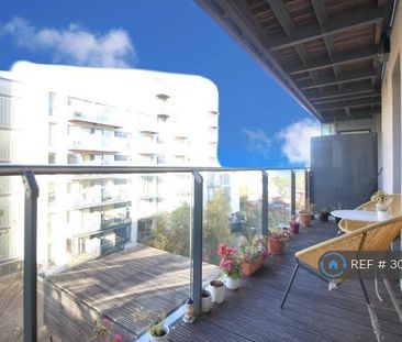 2 bedroom flat to rent - Photo 6