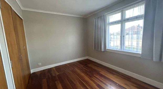 ROSLYN - 3 bedrooms - Photo 1