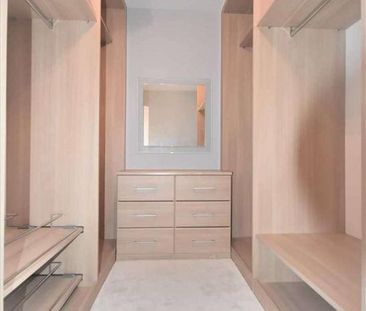 Chiswick Village, Chiswick, Chiswick, W4 - Photo 3