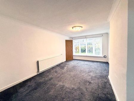 4 bedroom bungalow to rent - Photo 3