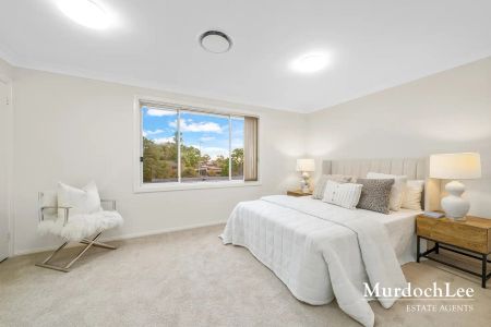 “Spacious & Stylish Home in Prime Location – Ideal for Families” - Photo 4