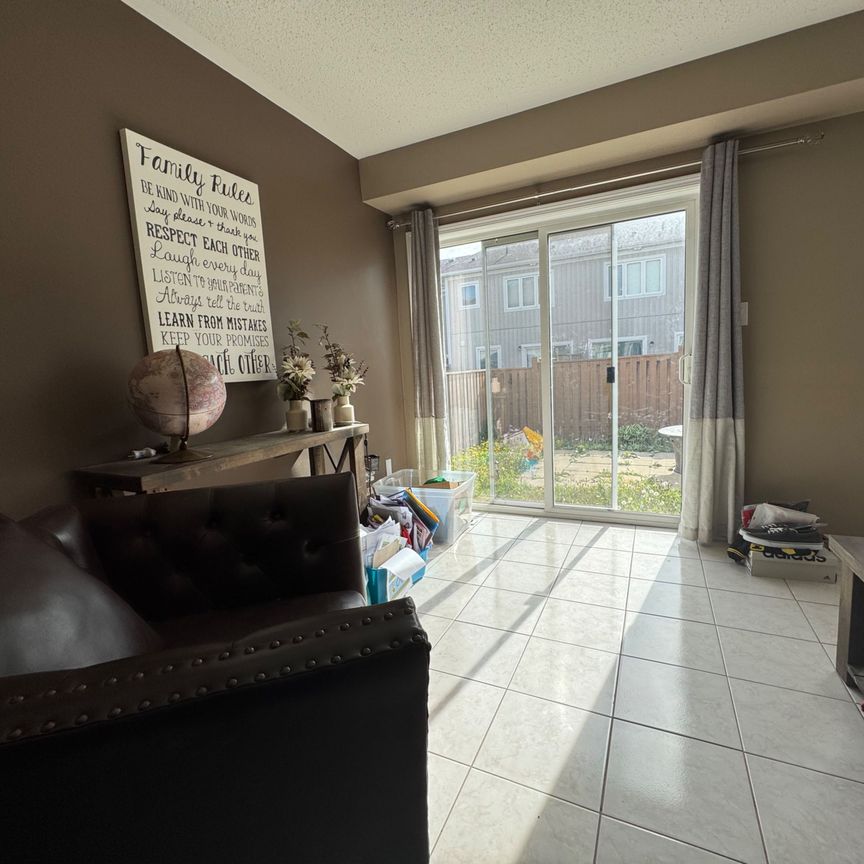 For Lease - 36 Farmstead Dr Drive, Clarington, Ontario - Photo 1