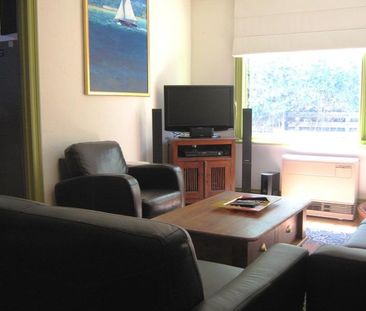 56 Canterbury Street RICHMOND - Photo 2