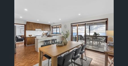 Breathtaking Bay Views – McCrae - Photo 2