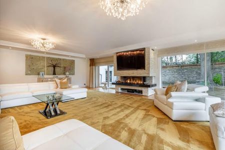 5 bedroom detached house to rent - Photo 5