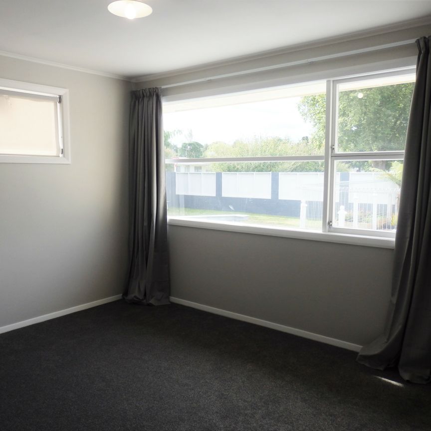 Leamington 3 Bedrooms - Photo 1