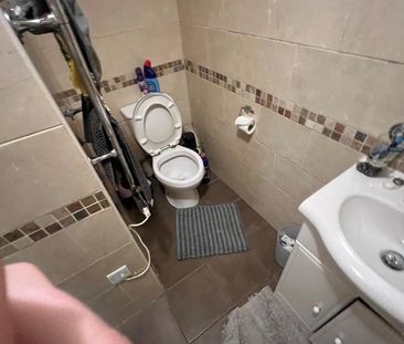 1 Bed Flat, Eastcote Lane, HA2 - Photo 3