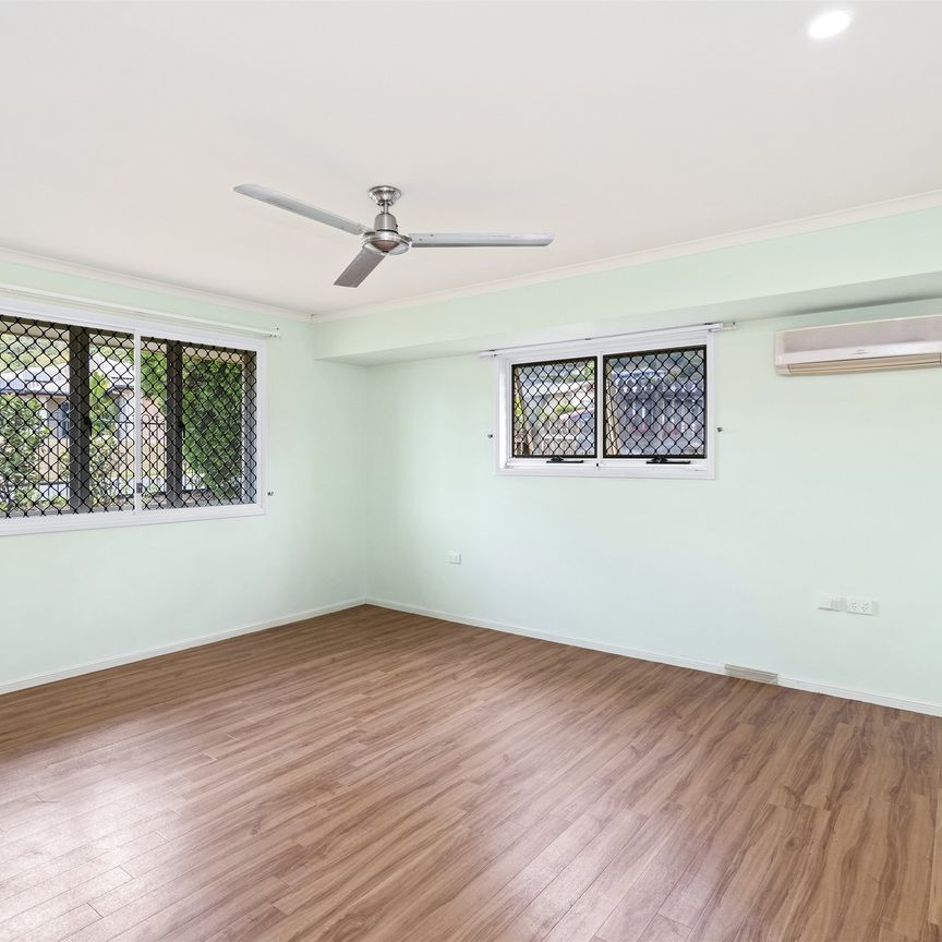 CHARMING FAMILY HOME IN SOUGHT AFTER LOCATION! - Photo 1