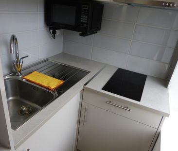 Studio to rent - Photo 6