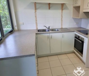 Peaceful Living - Photo 2