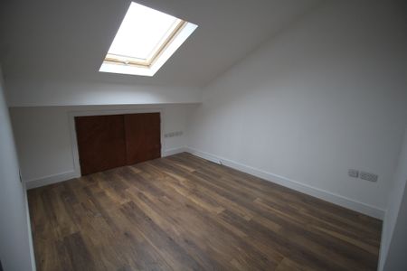 2 Bed Student Accommodation - Photo 3