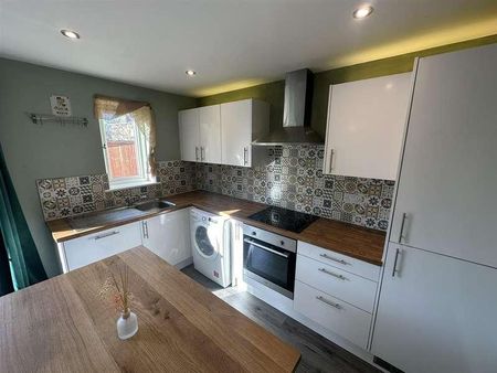 York Street, Bingley, BD16 - Photo 3