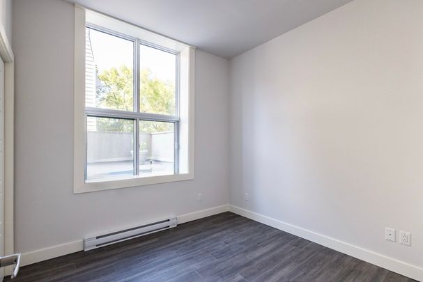 The Saguenay Apartments - Bachelor - Photo 1