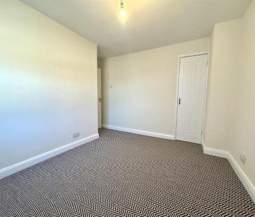 10 Thornleigh, Ringneill Road, Comber, Newtownards, BT23 6EG - Photo 2