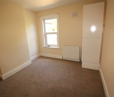 2 bedroom house to rent Milton Road, Luton, Bedfordshire, LU1 - Photo 4