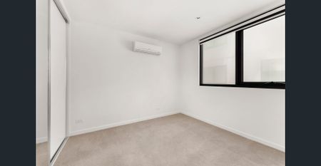 Exclusive and Stylish - Photo 4