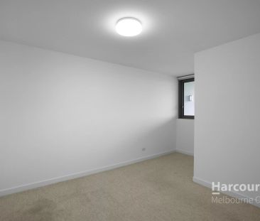 Flemington with a View!! - Photo 2