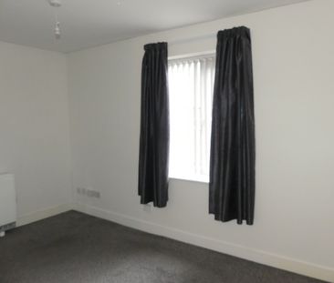 Lytham Road Flat 3 - Photo 3