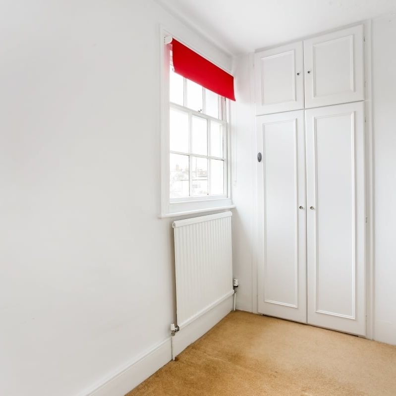 3 bedroom terraced house to rent - Photo 1