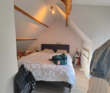 Volledig vernieuwde woning vlakbij centrum Izegem - Photo 1