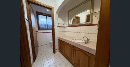 Home in Prime Wynn Vale Location - Photo 4