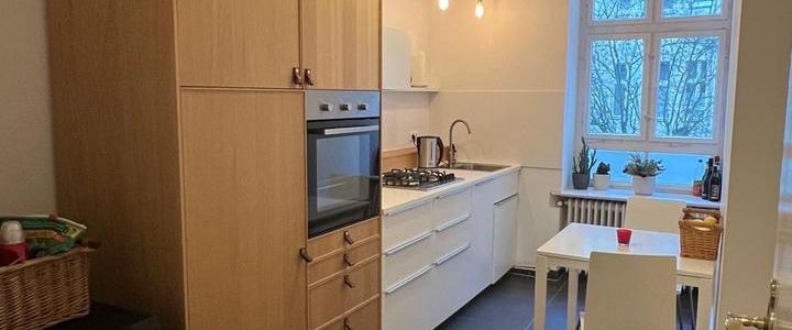 Helles Altbau-Zimmer in ruhiger WG in top Lage - Foto 1