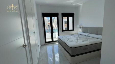 Alquiler de septiembre a junio – Adosado en Polop de la Marina - Foto 4