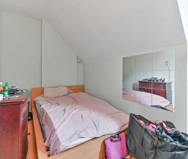 3 bedroom flat to rent - Photo 4