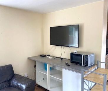 4 bedroom house to rent - Photo 1