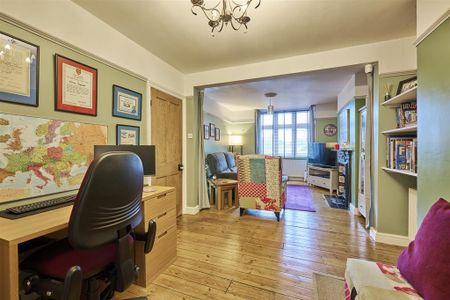 3 bedroom semi-detached house to rent - Photo 5