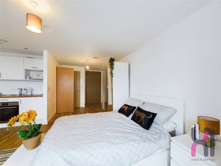 Property to rent - Photo 4