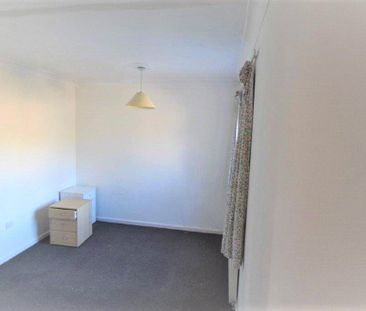 3 bedroom detached house to rent - Photo 3