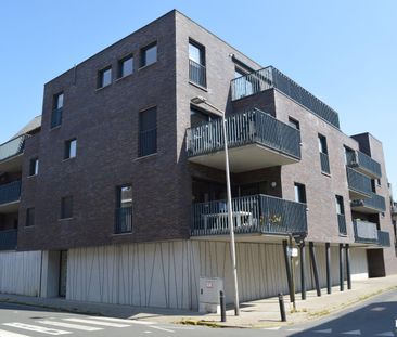 Ruim appartement in Wevelgem met vlotte bereikbaarheid - Photo 3