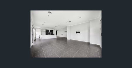 Exceptional Lifestyle Opportunity in Little Green Estate - Photo 3