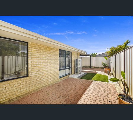 8 Soho Lane, Currambine, WA 6028 - Photo 5