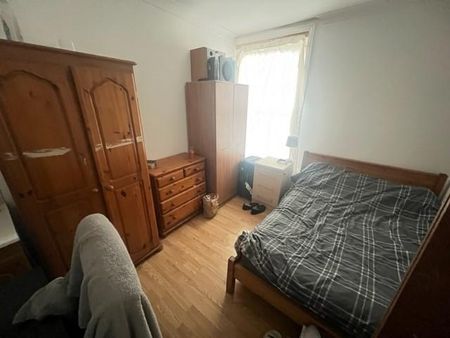 4 bedroom house to rent - Photo 3