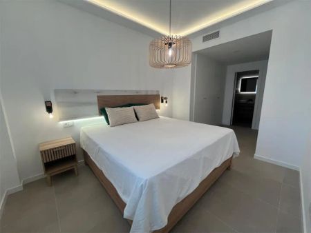 Piso de alquiler en Avenida Mar de Alborán, 3, Los Álamos - Photo 2
