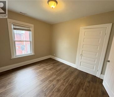 172 NELSON Street Unit# 2, Brantford, Ontario, N3S4B3 - Photo 6