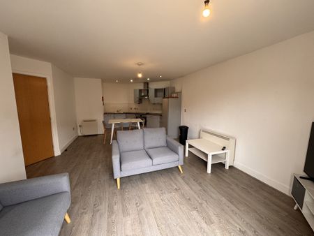 Curlew House, Lawrence Street - P10572 - Photo 2