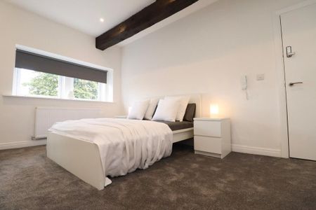 1 bedroom in a house share to rent - Photo 4