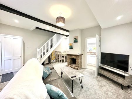 1 bedroom terraced house to rent - Photo 2