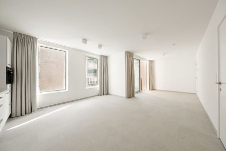 Nieuwbouwappartement met 2 slaapkamers in het centrum - Photo 2