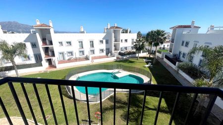 El Paraiso, El Paraiso, Málaga - Photo 3