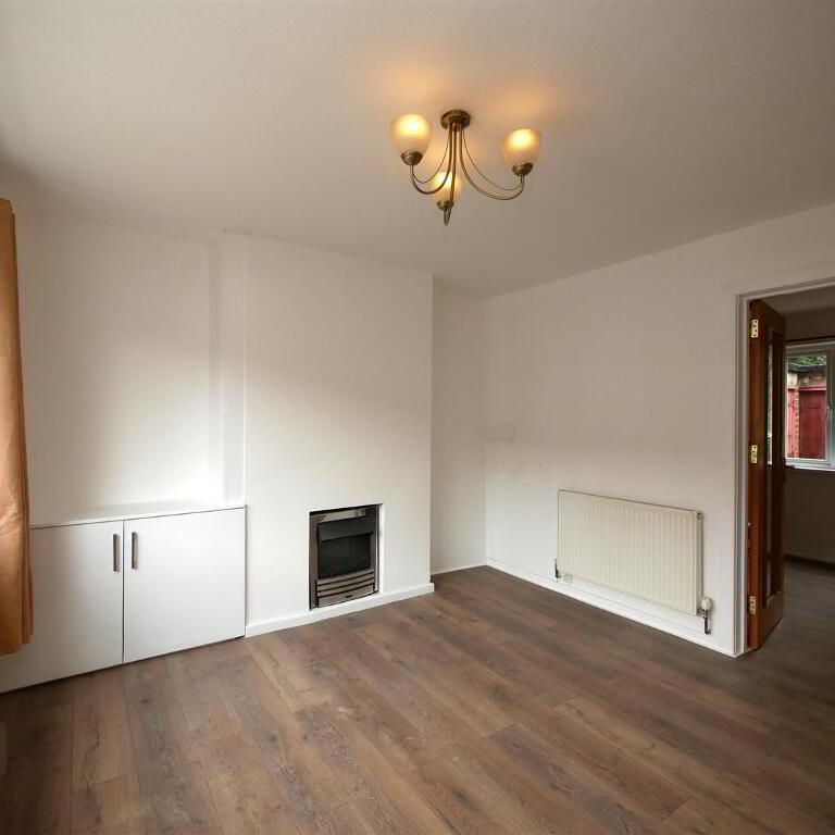28 Minnowburn Drive, Belvoir Park, Belfast, BT8 7QJ - Photo 1